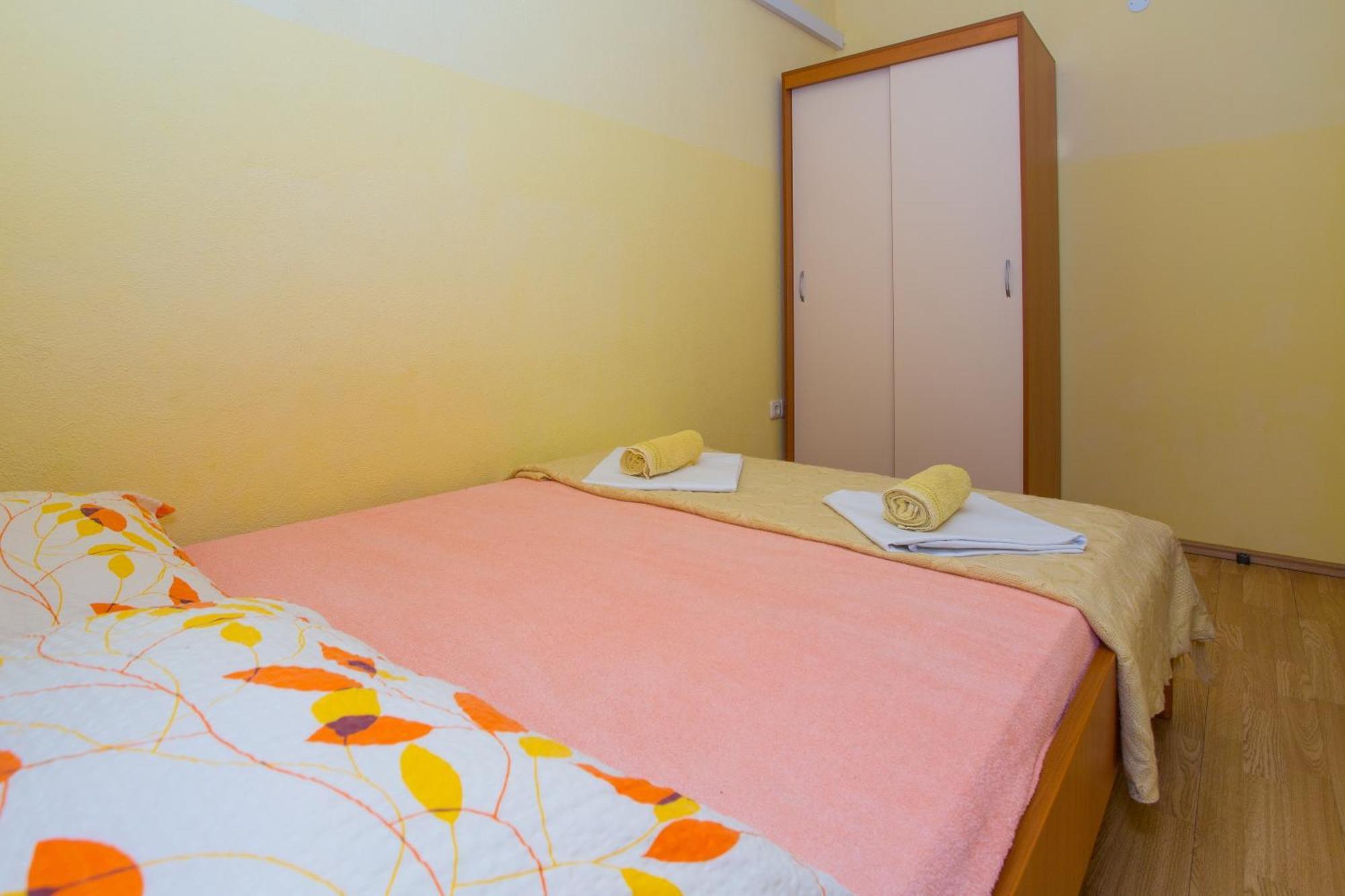 Apartments With A Parking Space Baska Voda, Makarska - 6761 Номер фото