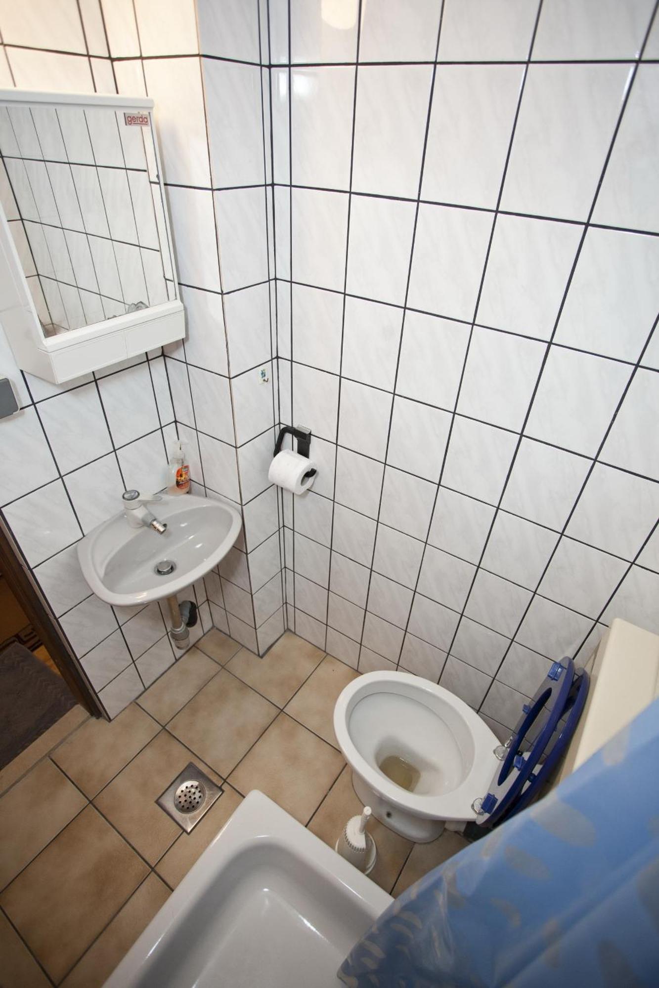 Apartments With A Parking Space Baska Voda, Makarska - 6761 Номер фото
