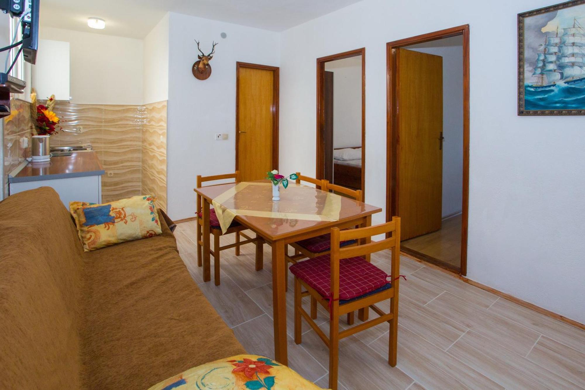 Apartments With A Parking Space Baska Voda, Makarska - 6761 Номер фото
